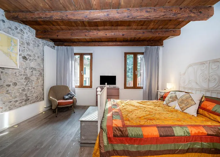 Apartman Guesthost - Jacaranda